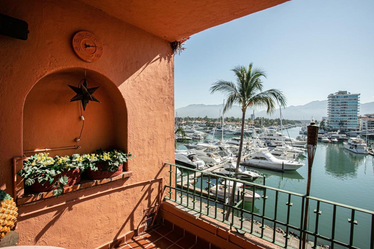 Avenida Paseo De La Marina 249, Marina Vallarta, 48335, Jal Puerto Vallarta Exterior photo