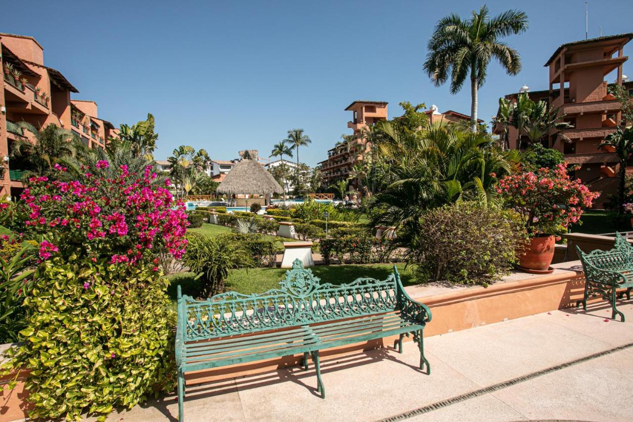 Avenida Paseo De La Marina 249, Marina Vallarta, 48335, Jal Puerto Vallarta Exterior photo