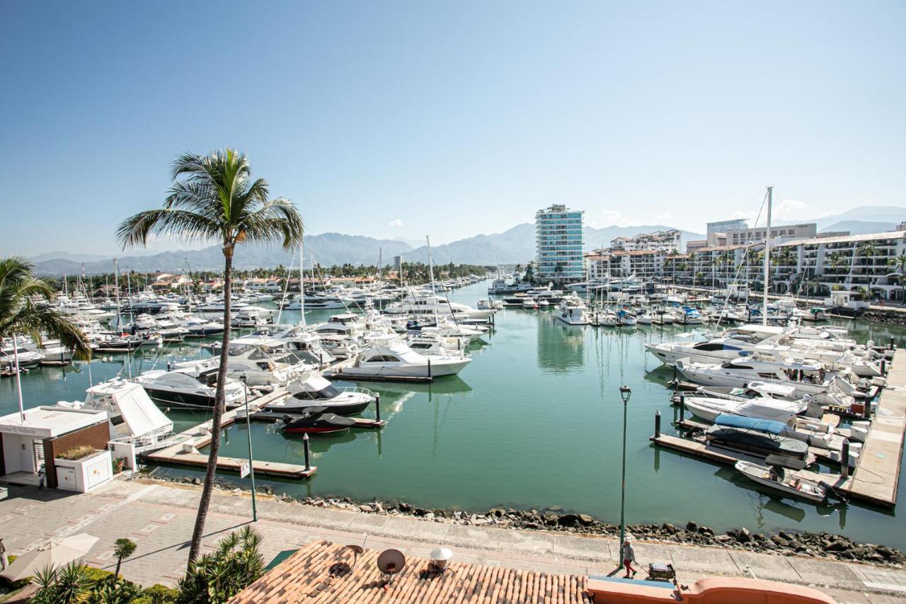 Avenida Paseo De La Marina 249, Marina Vallarta, 48335, Jal Puerto Vallarta Exterior photo